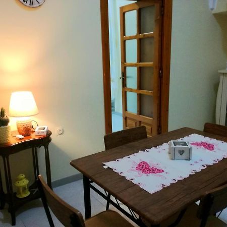 צ'לייה מספיקה L 'Alcova Holidays Home Centro Storico מראה חיצוני תמונה