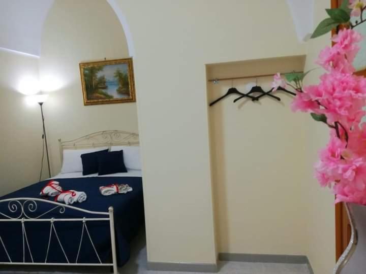 צ'לייה מספיקה L 'Alcova Holidays Home Centro Storico מראה חיצוני תמונה
