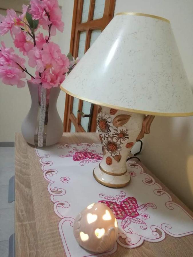 צ'לייה מספיקה L 'Alcova Holidays Home Centro Storico מראה חיצוני תמונה