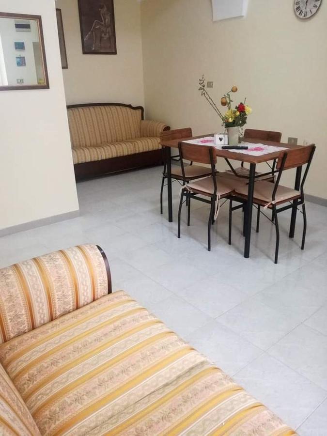 צ'לייה מספיקה L 'Alcova Holidays Home Centro Storico מראה חיצוני תמונה