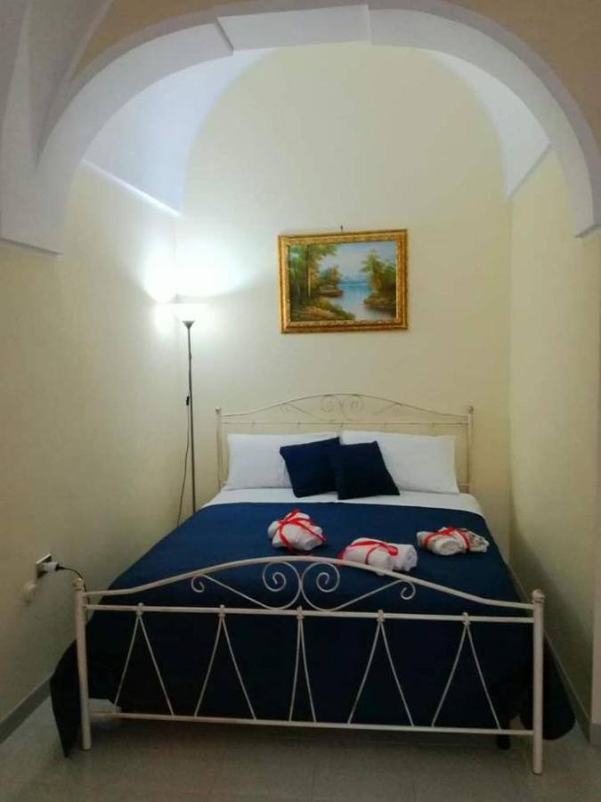 צ'לייה מספיקה L 'Alcova Holidays Home Centro Storico מראה חיצוני תמונה