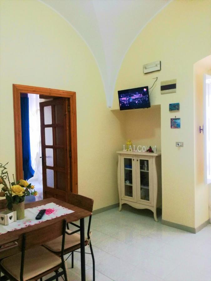 צ'לייה מספיקה L 'Alcova Holidays Home Centro Storico מראה חיצוני תמונה